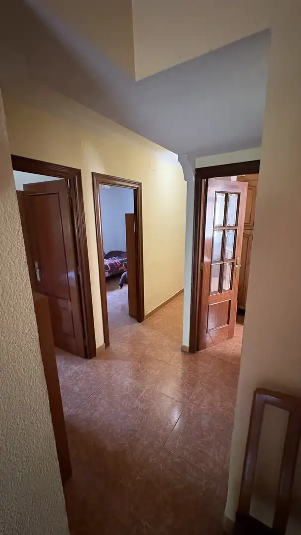 Flat for sale in  Granada Capital  with Balcony