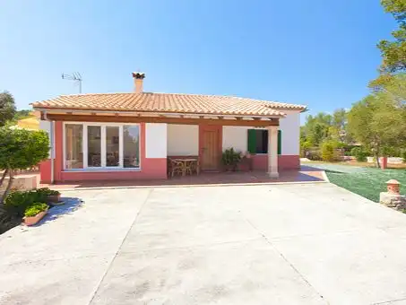 Vista exterior de Casa o chalet de alquiler en Sa Pobla con Aire acondicionado y Terraza