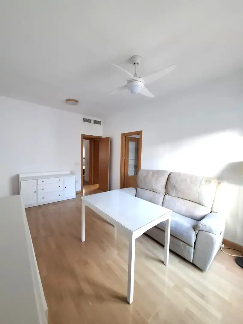 Piso de alquiler en Calle la Cornisa, 1, Gelves Habitación de Piso de alquiler en Gelves con Aire acondicionado, Calefacción y Parquet