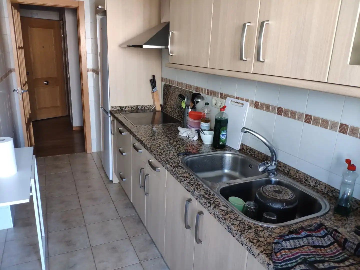 Zimmer in Avenida Dolores Rodríguez de Aragón, 3, El Cónsul - Ciudad Universitaria - El Romeral Küche von Wohnung zur untervermieten in Málaga mit Klimaanlage, Heizung und Parkett