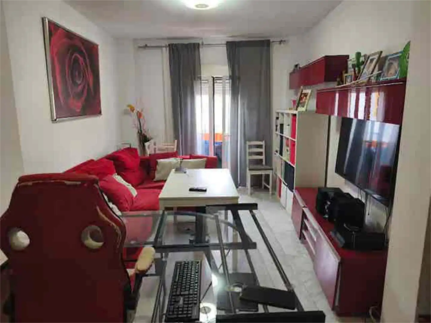 Sala d'estar de Pis en venda en La Algaba amb Calefacció, Terrassa i Traster