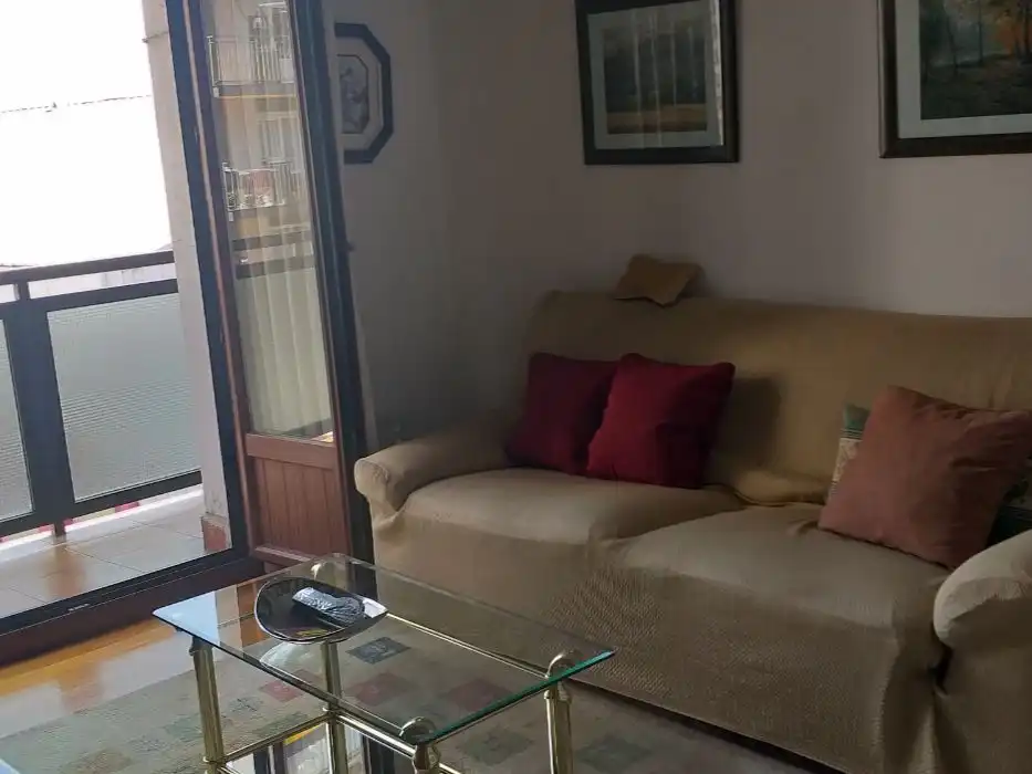 Pis en venda a Maria Diaz de Haro Kalea, 8, Casco Viejo - Muelle Sala d'estar de Pis en venda en Portugalete amb Balcó