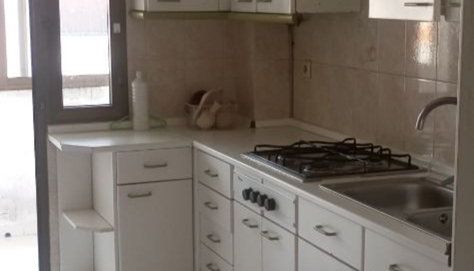 Piso en venta en Calle Arroyada, 7, Bargas, Toledo - imagen 1 Foto 1 de Piso en venta en Calle Arroyada, 7, Bargas, Toledo