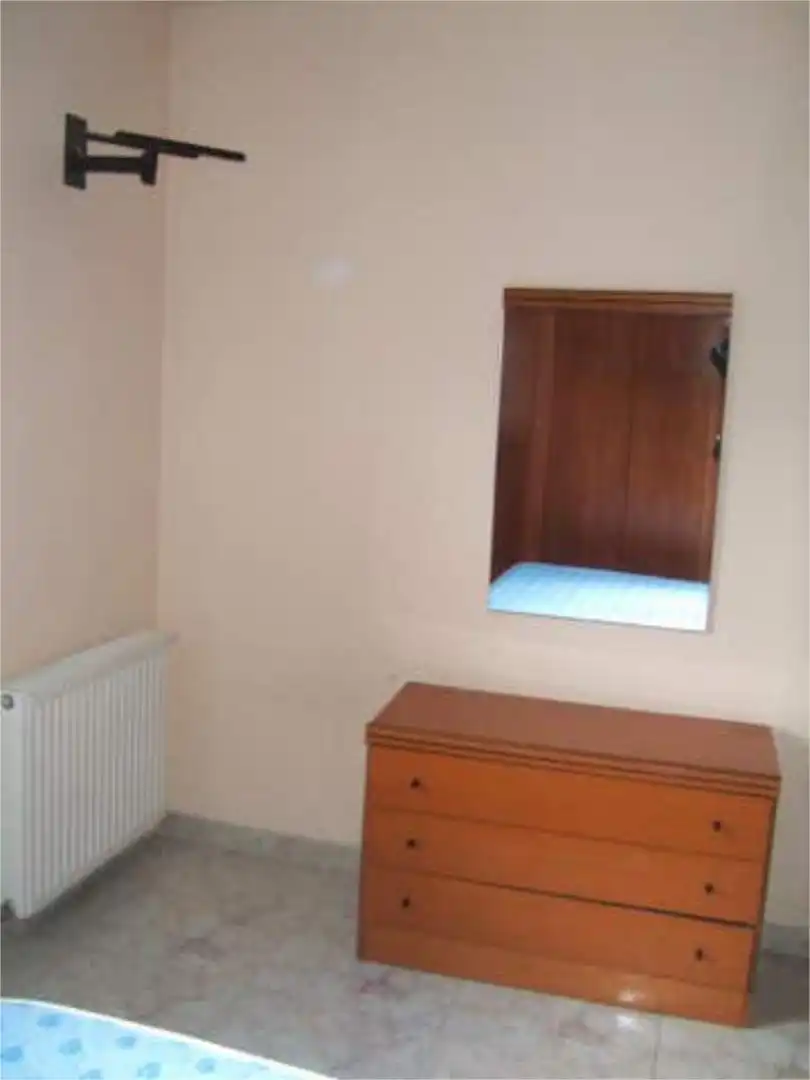 Wohnung zum Verkauf in La Jonquera Schlafzimmer von Wohnung zum Verkauf in La Jonquera mit Terrasse