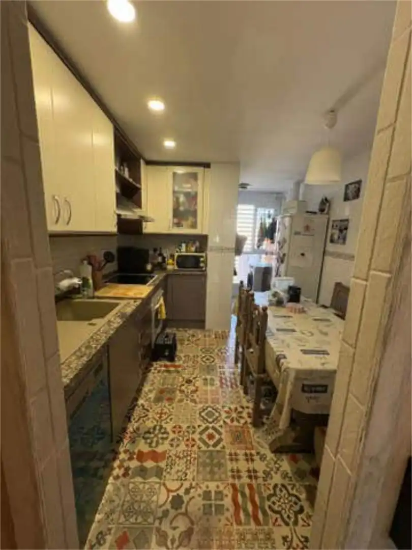 Flat for rent in Martín Carpena - Torre del Río Kitchen of Flat for rent in Málaga with Heating, Private garden and Terrace