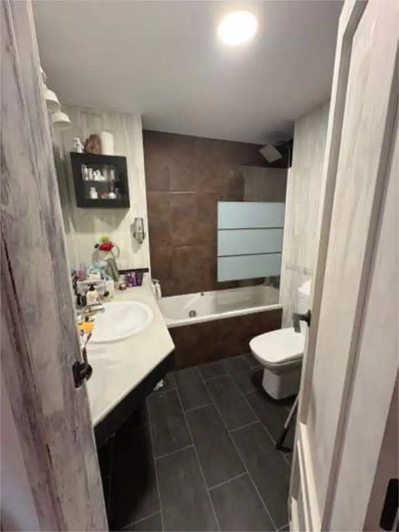 Flat for rent in Martín Carpena - Torre del Río Bathroom of Flat for rent in Málaga with Heating, Private garden and Terrace