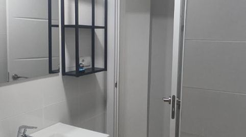 Habitación en Calle de las Escuelas, 1, Centro Urbano, Benidorm - imagen 4 Foto 4 de Habitación en Calle de las Escuelas, 1, Centro Urbano, Benidorm