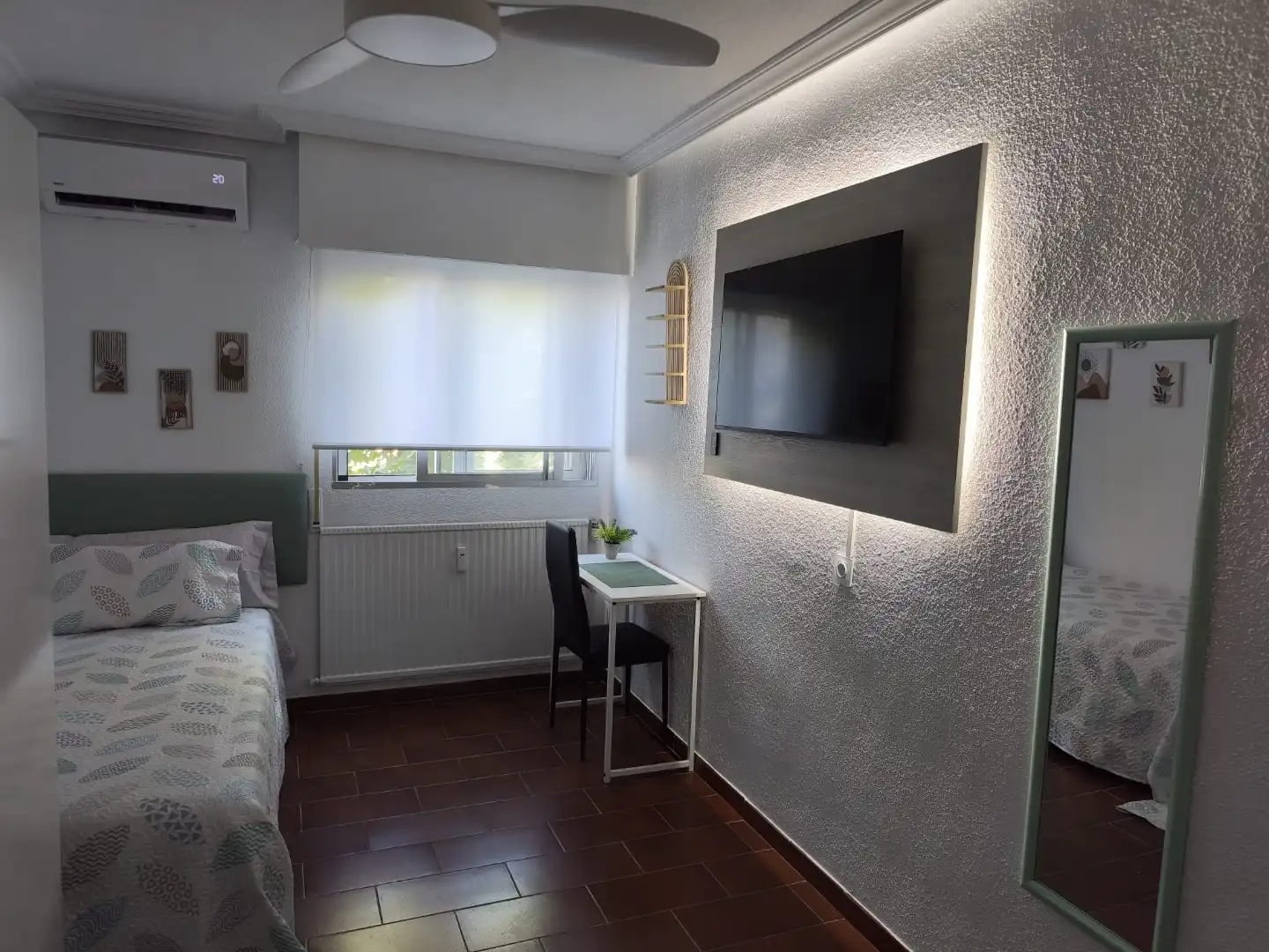 Habitació a Calle de la Flor, 11, Manzanares
