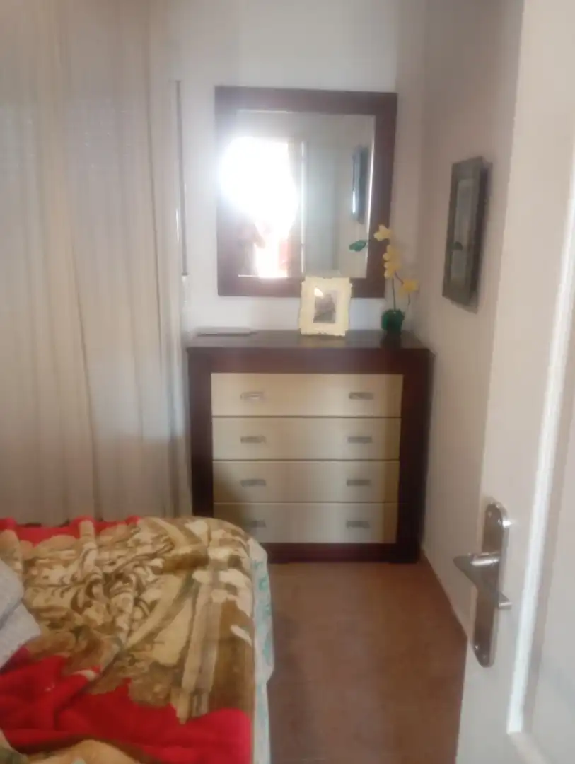 Casa o chalet en venta en Calle Portugal, 4, El Cuervo de Sevilla Habitación de Casa o chalet en venta en El Cuervo de Sevilla con Aire acondicionado, Calefacción y Jardín privado