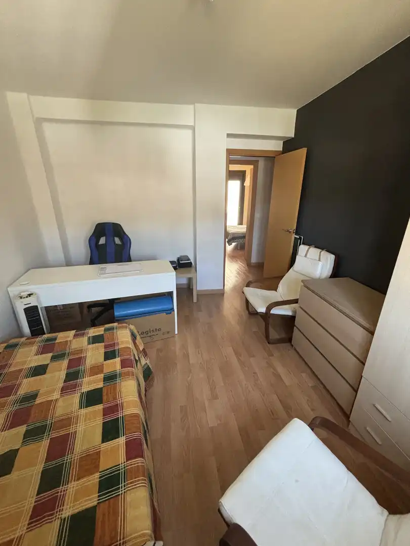 Piso en venta en Calle Nuestra Señora la Alegría, 45, Monzón Habitación de Piso en venta en Monzón con Aire acondicionado, Calefacción y Parquet