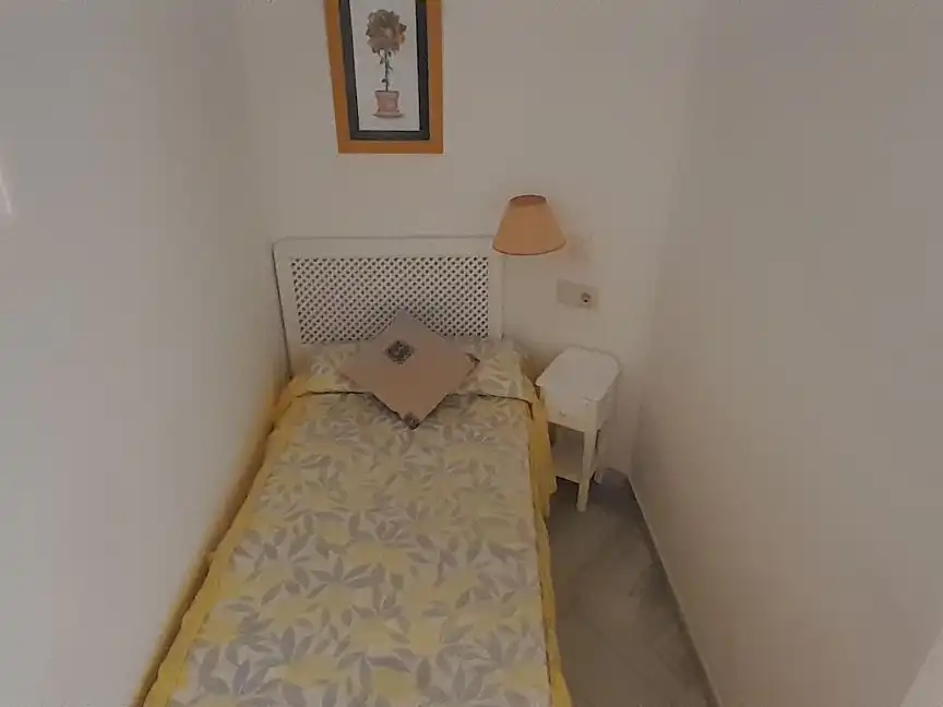 Apartament de lloguer a Avenida de Islantilla, 1, Islantilla Costa Dormitori de Apartament de lloguer en Islantilla amb Calefacció, Jardí privat i Terrassa