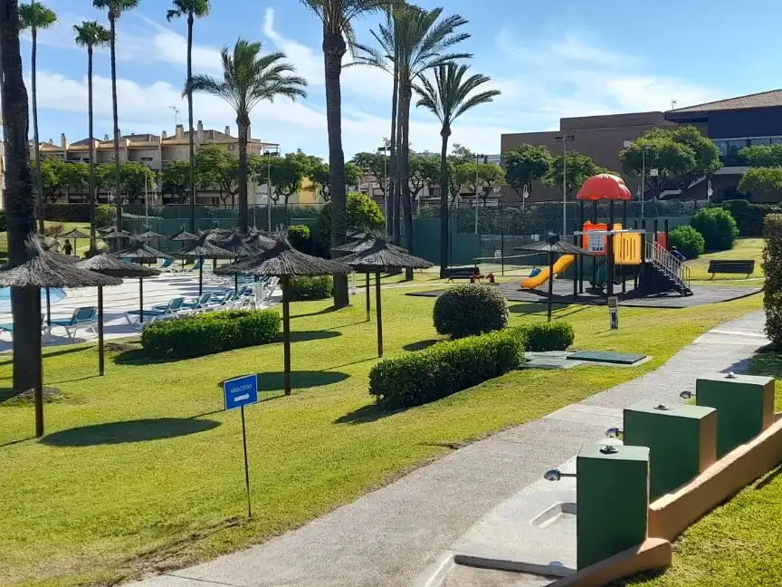 Apartament de lloguer a Avenida de Islantilla, 1, Islantilla Costa Piscina de Apartament de lloguer en Islantilla amb Calefacció, Jardí privat i Terrassa