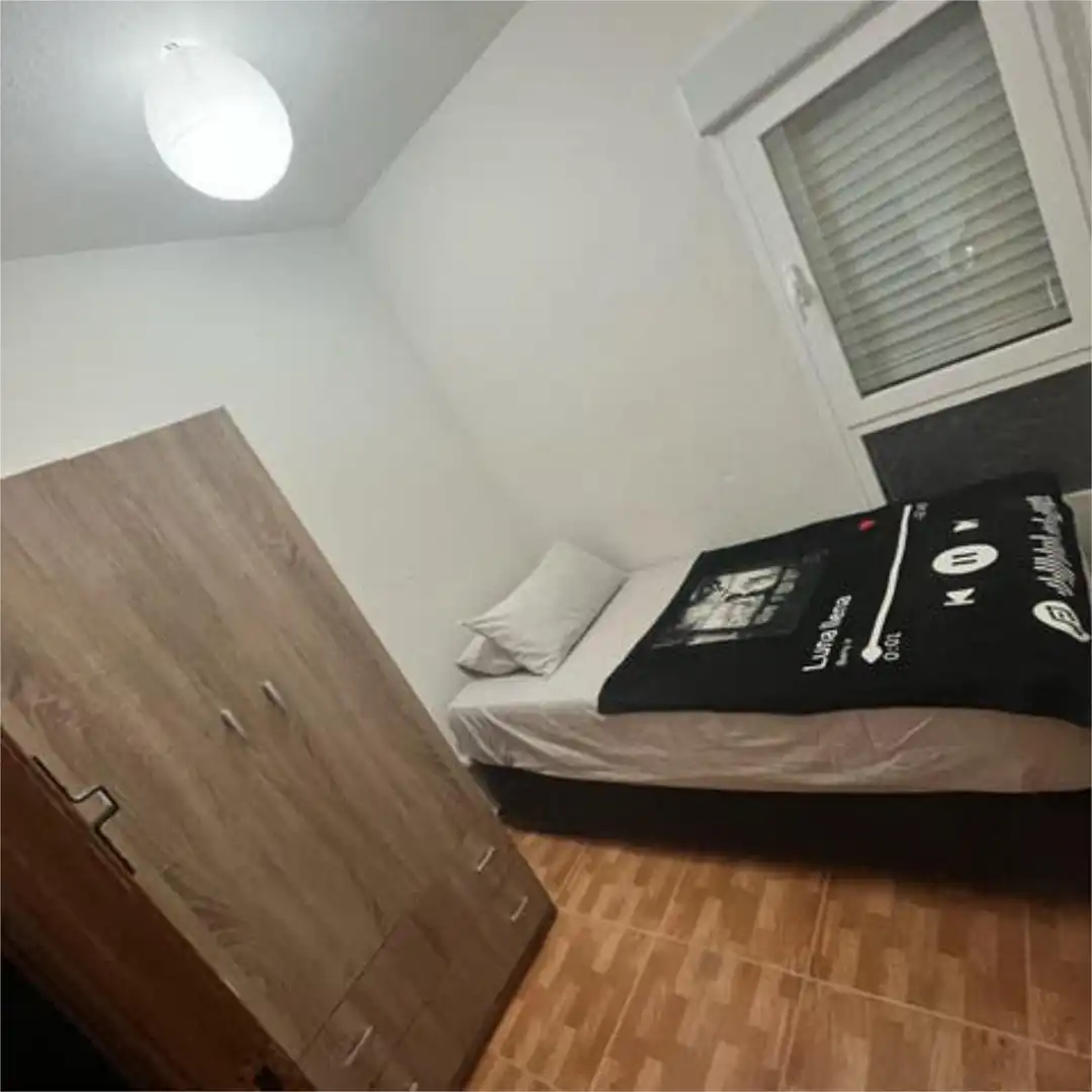 Habitación en Pintores - Ferial