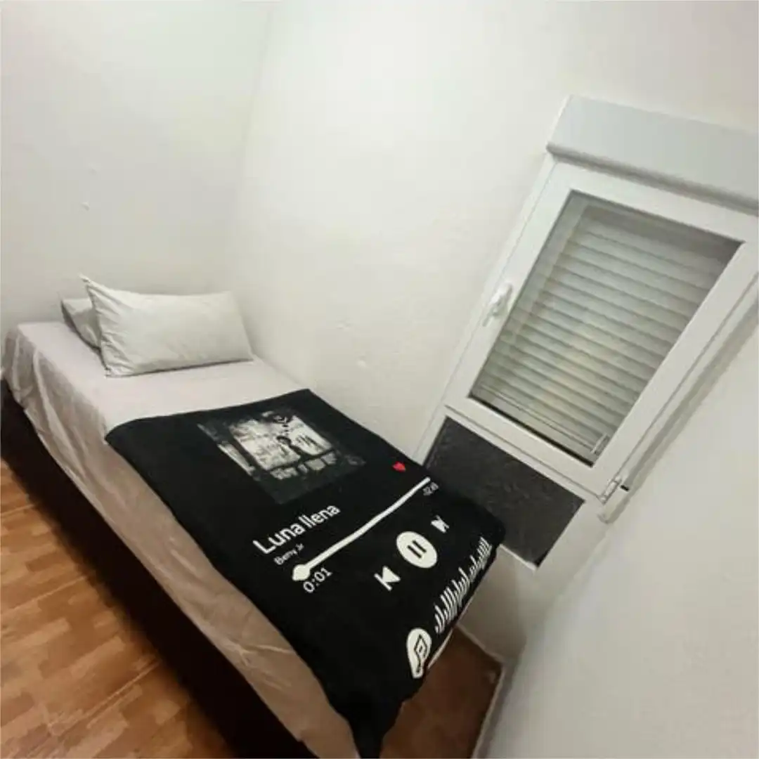 Habitación en Pintores - Ferial