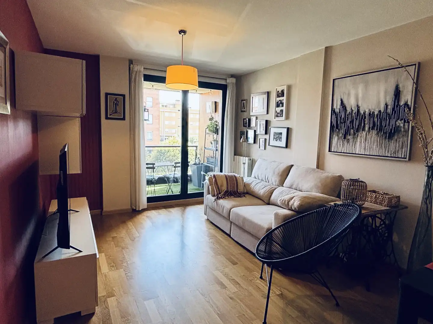 Flat for sale in Avenida Belascoain, 44, Zizur Mayor / Zizur Nagusia Living room of Flat for sale in Zizur Mayor / Zizur Nagusia with Terrace and Swimming Pool