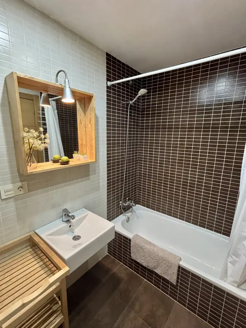 Flat for sale in Avenida Belascoain, 44, Zizur Mayor / Zizur Nagusia Bathroom of Flat for sale in Zizur Mayor / Zizur Nagusia with Terrace and Swimming Pool