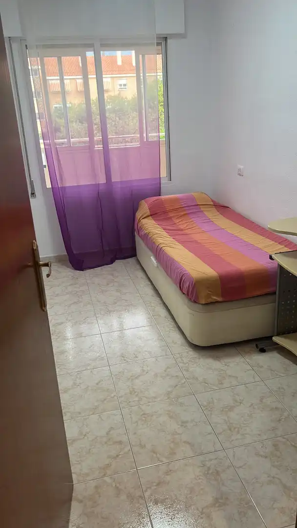 Flat for rent in Plaça del Riu Terde, 7, Ensanche - Río Júcar Flat for rent in Plaça del Riu Terde, 7, Ensanche - Río Júcar