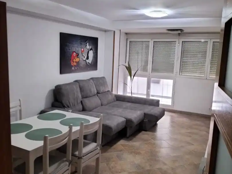 Piso en venta en Carrer de Santander, 17, L'Hort de Senabre Sala de estar de Piso en venta en Valencia Capital con Aire acondicionado