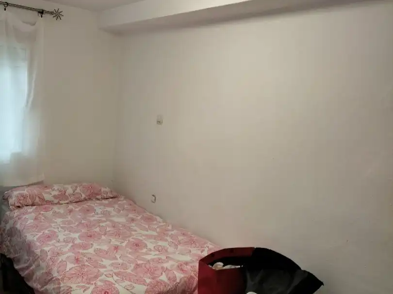 Piso en venta en Carrer de Santander, 17, L'Hort de Senabre Habitación de Piso en venta en Valencia Capital con Aire acondicionado
