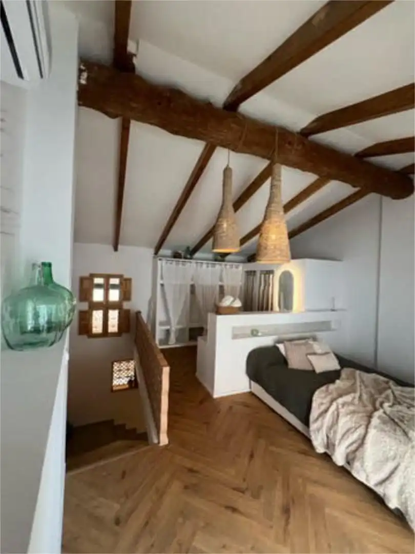 Schlafzimmer von Loft zur Miete in Llombai mit Heizung, Terrasse und Möbliert