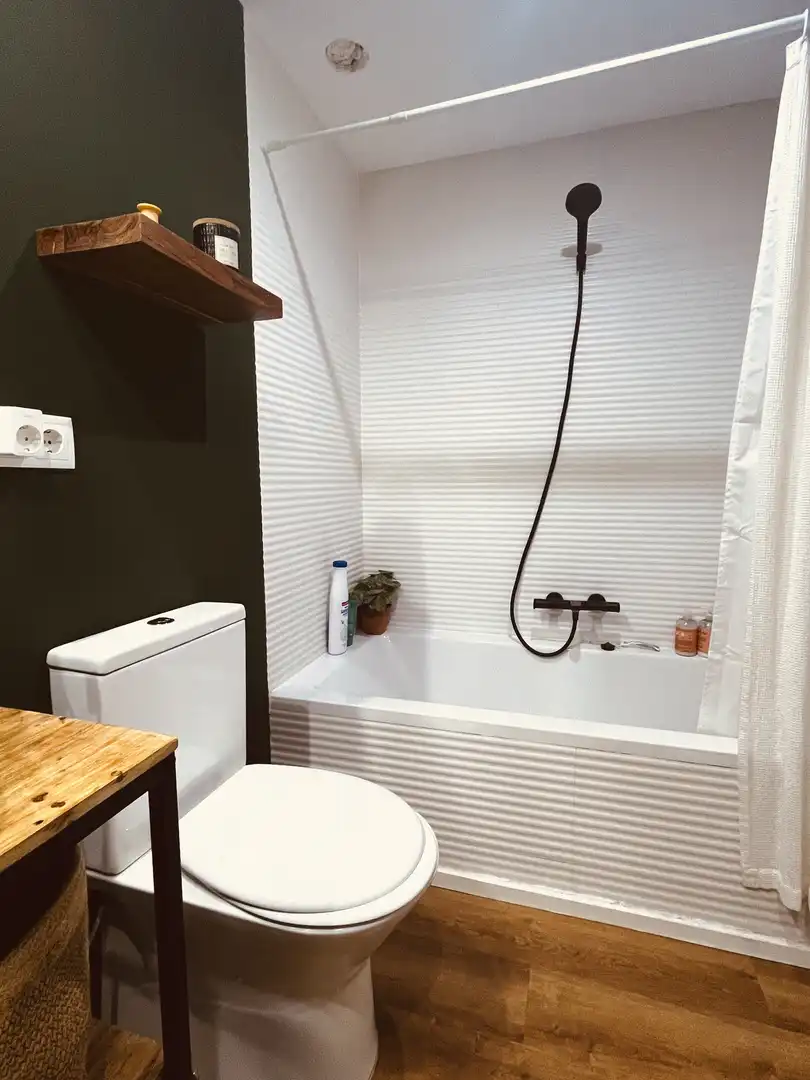Piso en venta en Carrer la Pau, 57, Albuixech Baño de Piso en venta en Albuixech con Parquet, Terraza y Parking comunitario