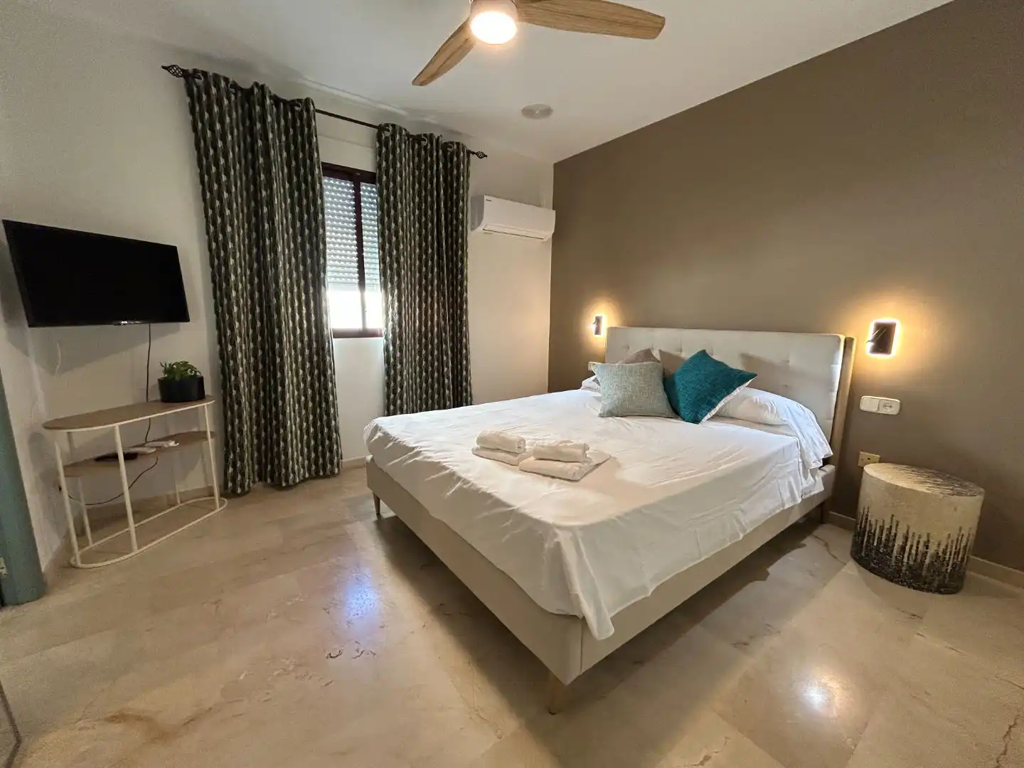 Casa o chalet en venta en Carrer del Comtat, 54, Playa de Gandia Habitación de Casa o chalet en venta en Gandia con Aire acondicionado, Terraza y Balcón