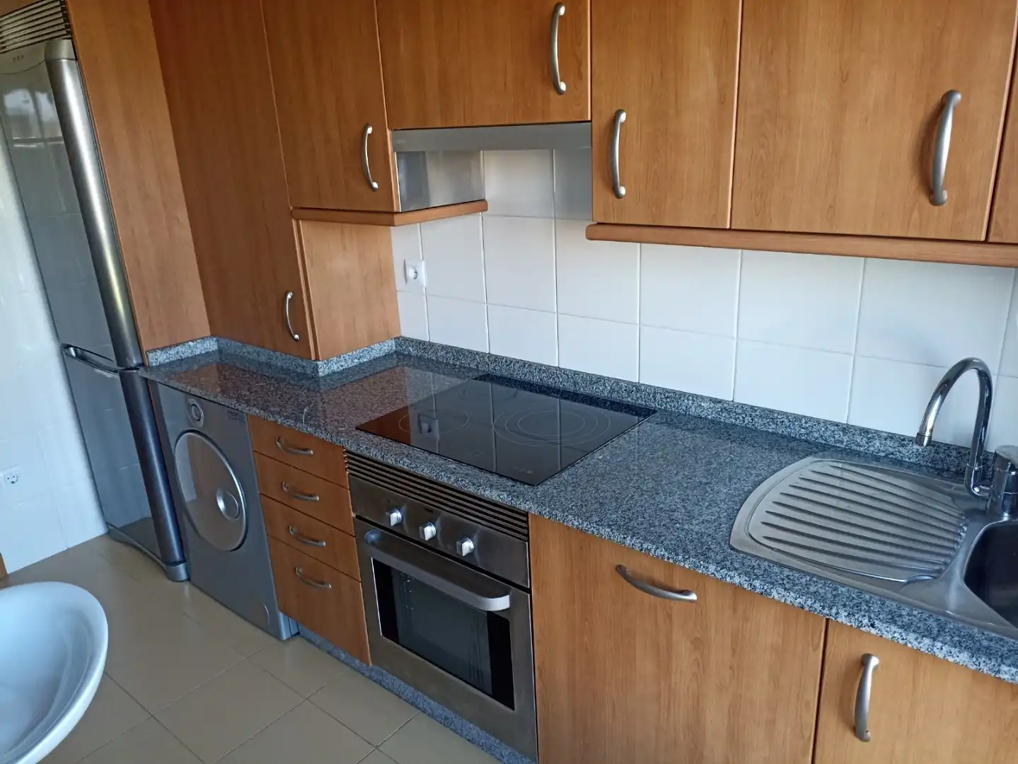 Piso en venta en Rúa Pontenova, 2, O Porriño Cocina de Piso en venta en O Porriño con Calefacción, Jardín privado y Parquet