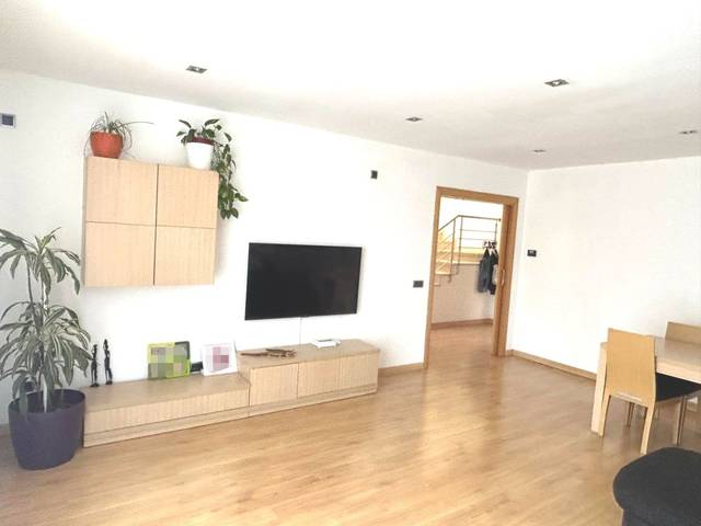 Casa adosada en Venta en Avinguda Catalunya, 10 en Castellnou de Seana