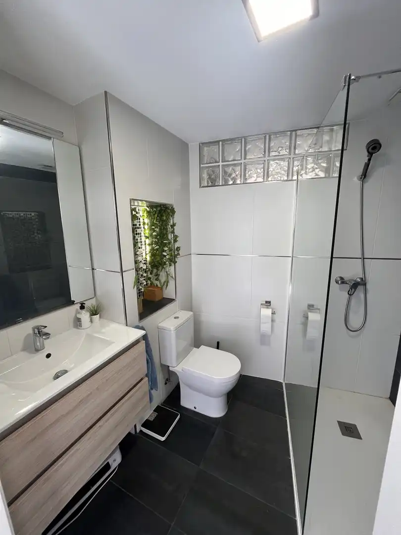 Badezimmer von Wohnung zum Verkauf in La Unión mit Klimaanlage und Terrasse