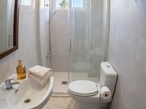 Piso de alquiler en Calle Pedro II Rodríguez de León, 16, Corvera de Asturias Baño de Piso de alquiler en Corvera de Asturias