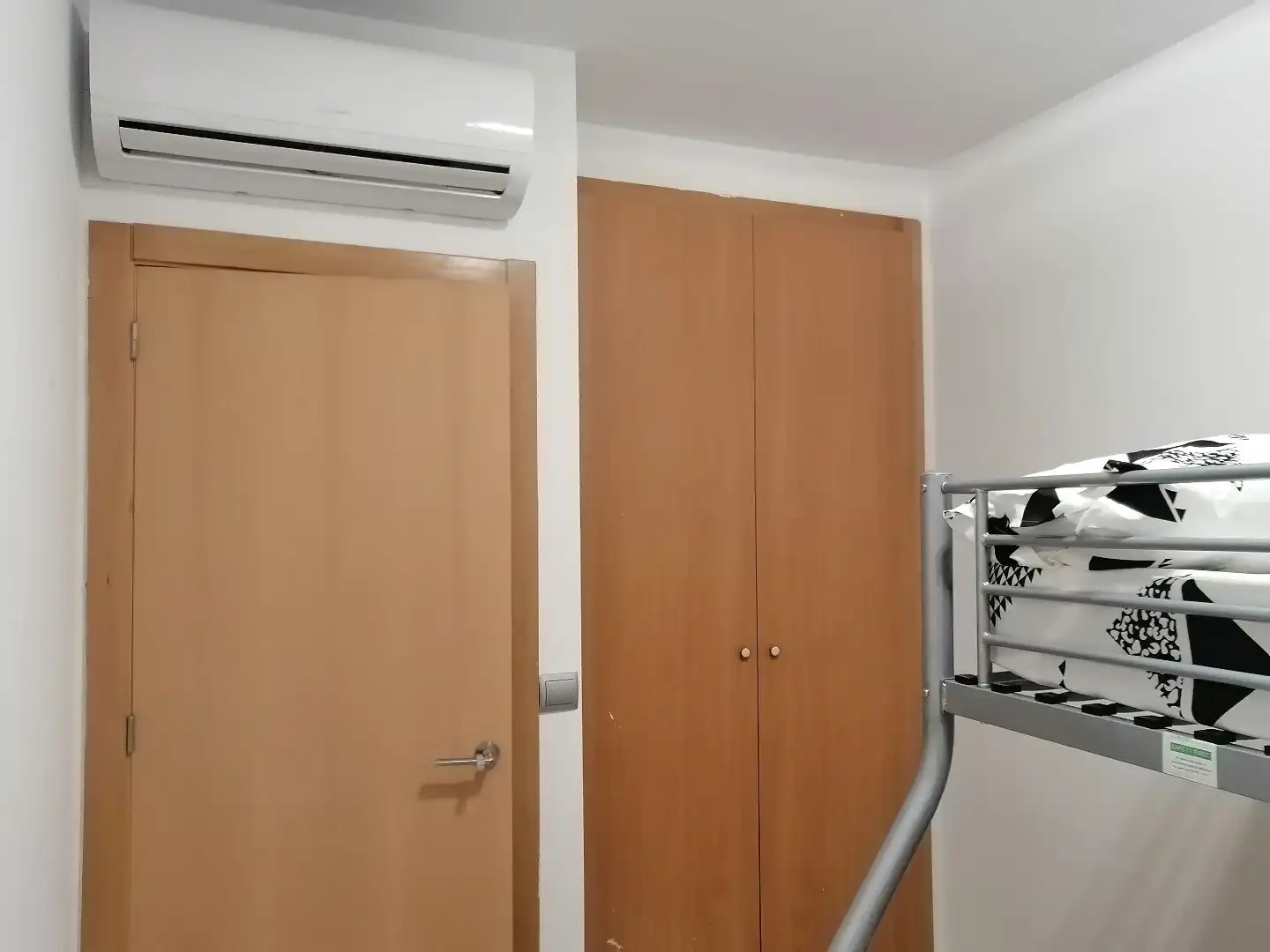 Wohnung zur Miete in Torrevieja mit Klimaanlage, Heizung und Terrasse