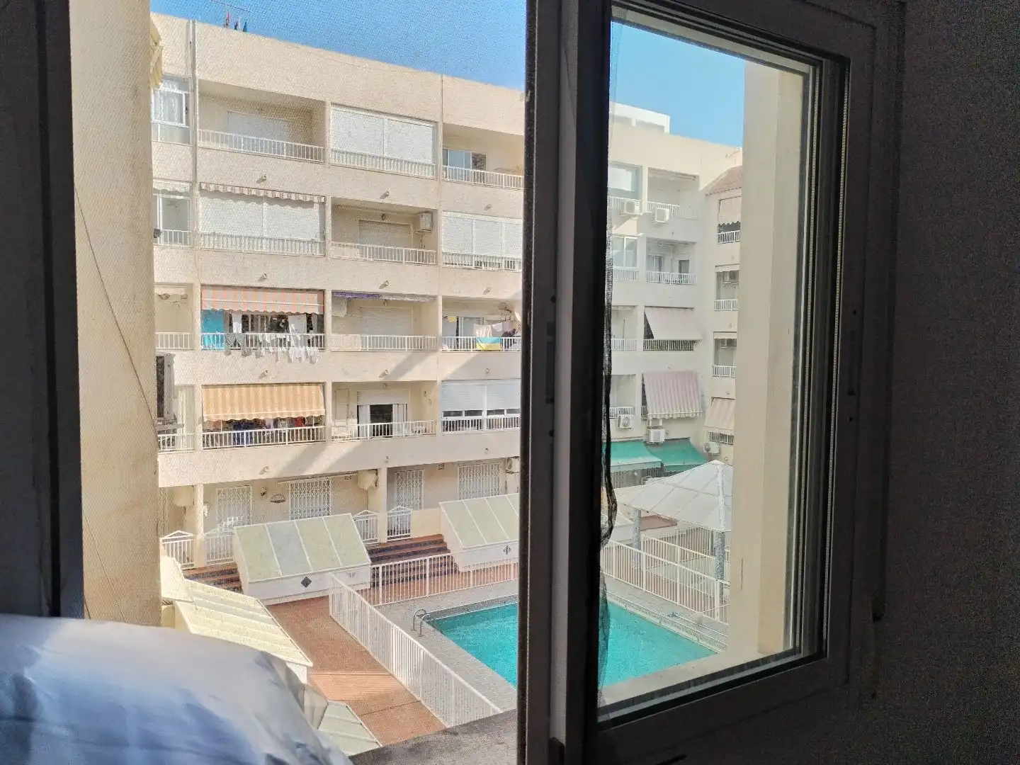 Terrasse von Wohnung zur Miete in Torrevieja mit Klimaanlage, Heizung und Terrasse