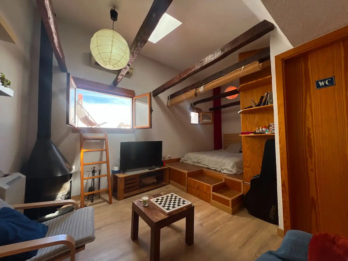 Apartamento de alquiler en Calle de San Bartolomé, 22, Justicia - Chueca Sala de estar de Apartamento de alquiler en Madrid con Aire acondicionado, Calefacción y Parquet
