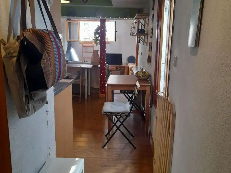Apartamento de alquiler en Calle de San Bartolomé, 22, Justicia - Chueca Sala de estar de Apartamento de alquiler en Madrid con Aire acondicionado, Calefacción y Parquet
