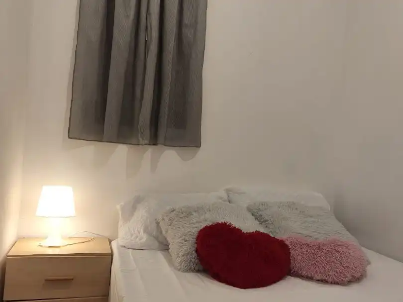 Piso en venta en Calle de Hartzenbusch, 8, Trafalgar Habitación de Piso en venta en Madrid Capital con Aire acondicionado