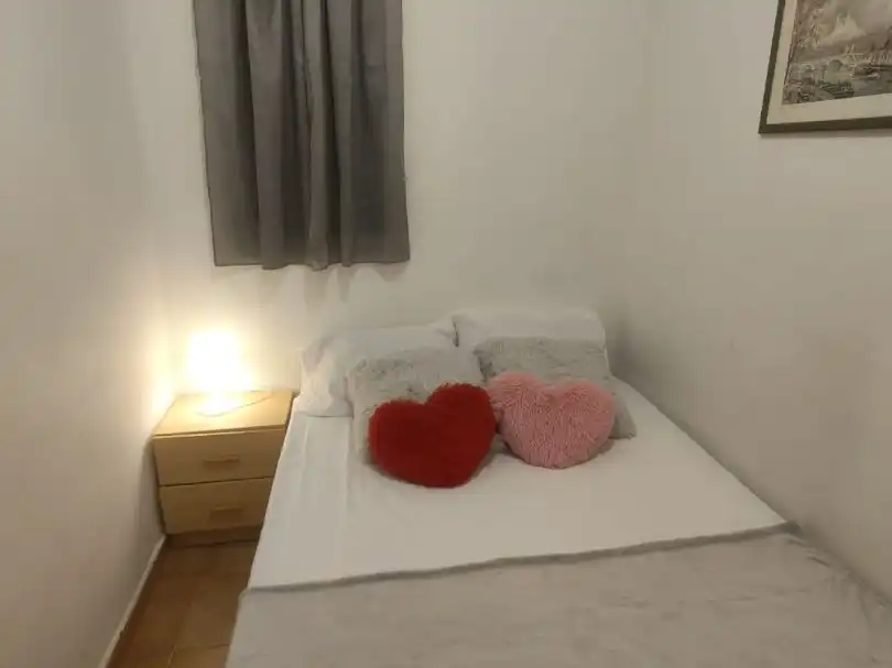 Piso en venta en Calle de Hartzenbusch, 8, Trafalgar Habitación de Piso en venta en Madrid Capital con Aire acondicionado