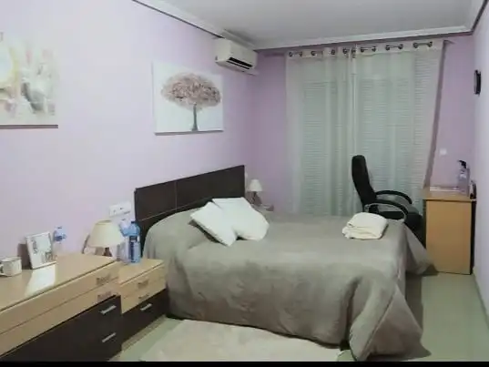 Room in Calle San Pascual, 55, Norte Bedroom of Flat for share in San Vicente del Raspeig / Sant Vicent del Raspeig with Air Conditioner, Furnished and Balcony