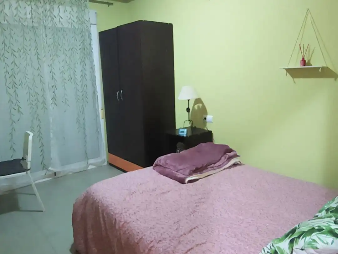 Room in Calle San Pascual, 55, Norte Bedroom of Flat for share in San Vicente del Raspeig / Sant Vicent del Raspeig with Air Conditioner, Furnished and Balcony
