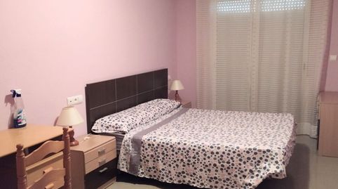 Room in Calle San Pascual, 55, Norte, San Vicente del Raspeig / Sant Vicent del Raspeig - image 2 Photo 2 of Room in Calle San Pascual, 55, Norte, San Vicente del Raspeig / Sant Vicent del Raspeig
