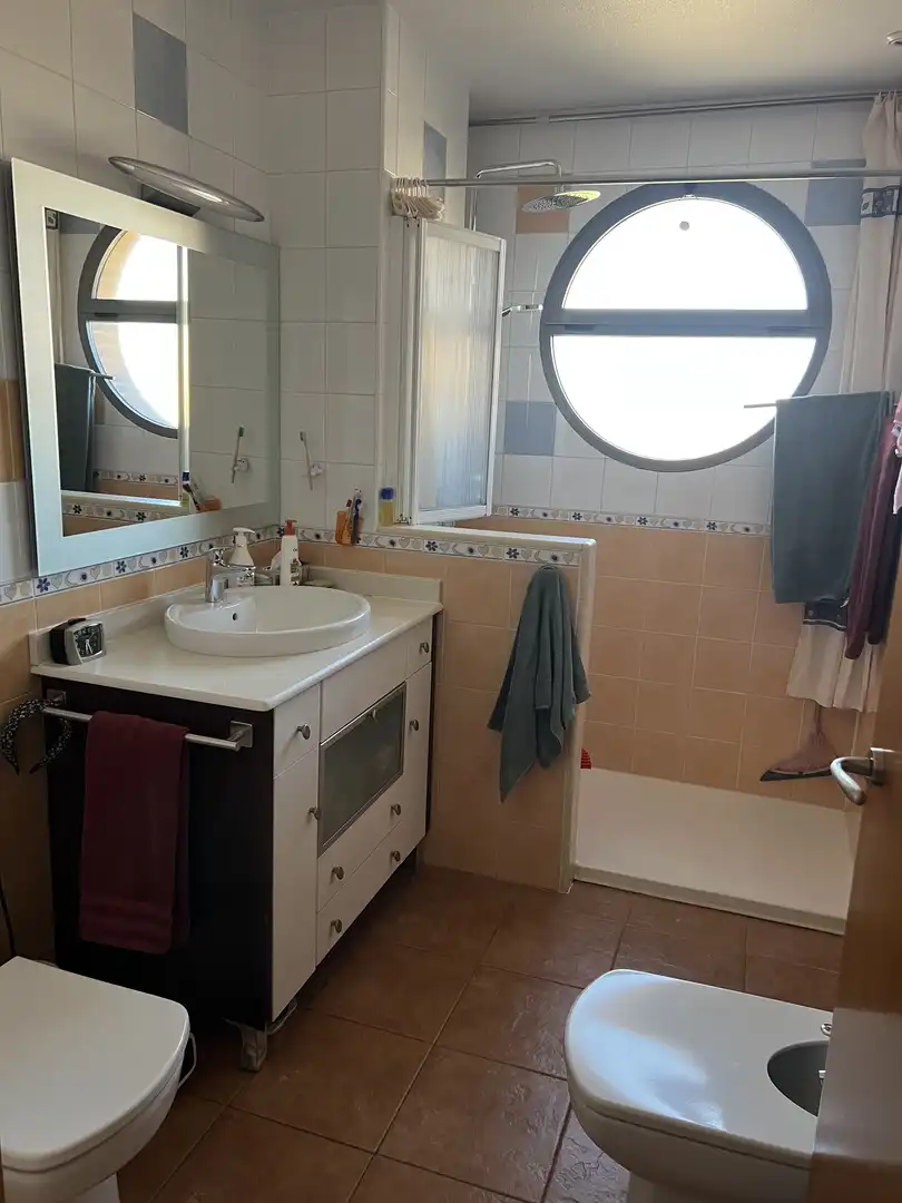 Flat for sale in Travesia del General Torres, 15, Cabezo de Torres Bathroom of Flat for sale in Murcia with Air Conditioner, Heating and Storage room