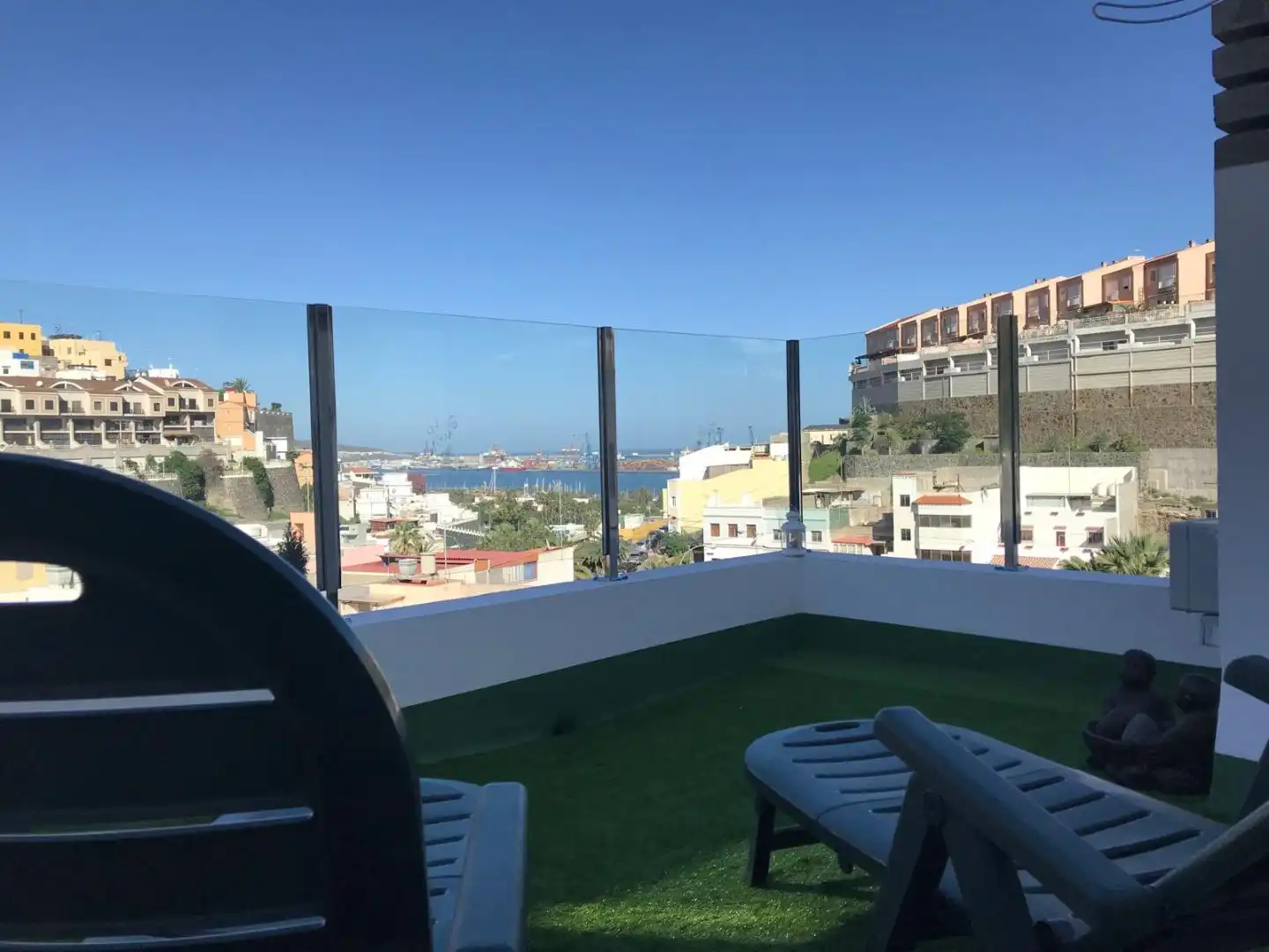 Dúplex en venda a Calle Párroco Villar Reina, 63, Altavista - Don Zoilo Terrassa de Dúplex en venda en Las Palmas de Gran Canaria amb Parquet, Terrassa i Traster