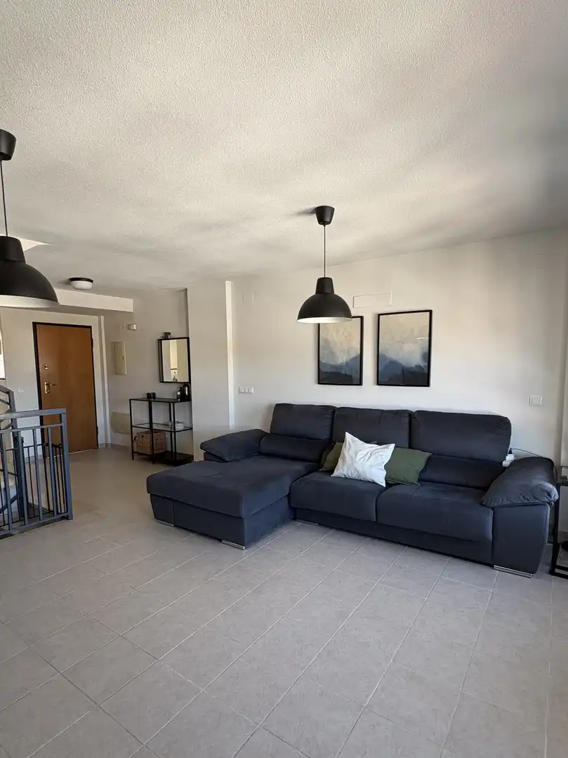 Dúplex en venda a Calle Vicente Cervera, 115, Las Fuentes - Los Cipreses Sala d'estar de Dúplex en venda en Aspe amb Aire condicionat, Terrassa i Traster