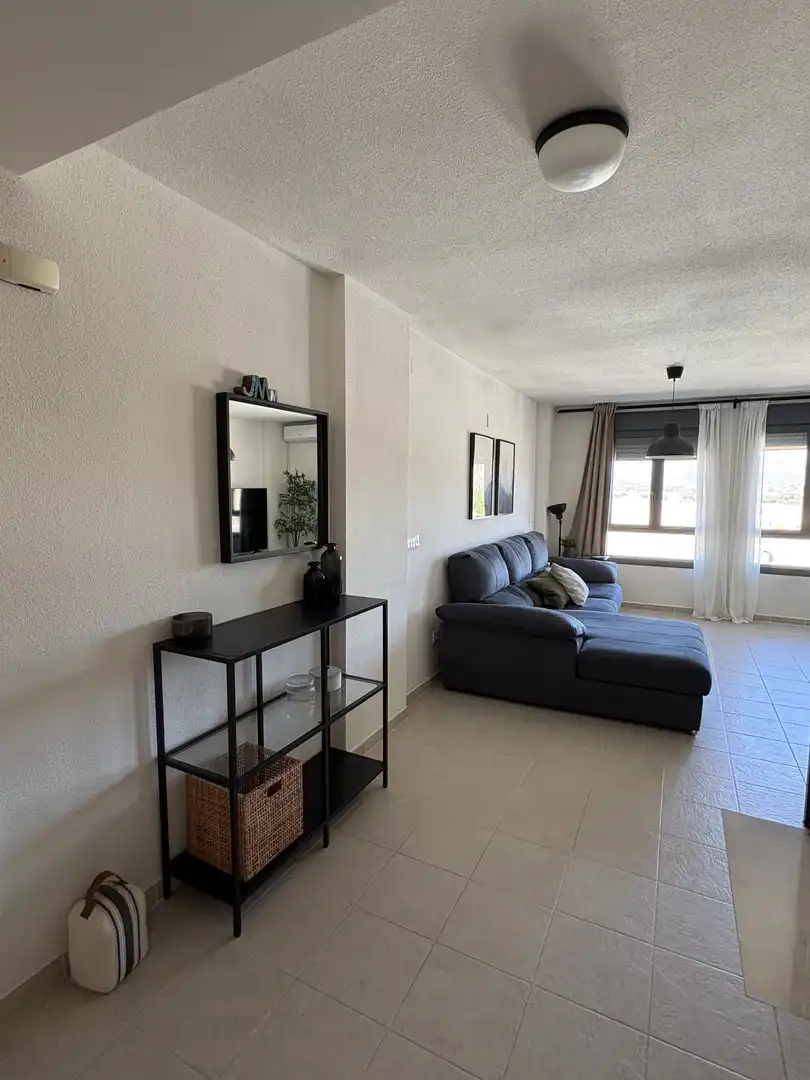 Dúplex en venda a Calle Vicente Cervera, 115, Las Fuentes - Los Cipreses Sala d'estar de Dúplex en venda en Aspe amb Aire condicionat, Terrassa i Traster