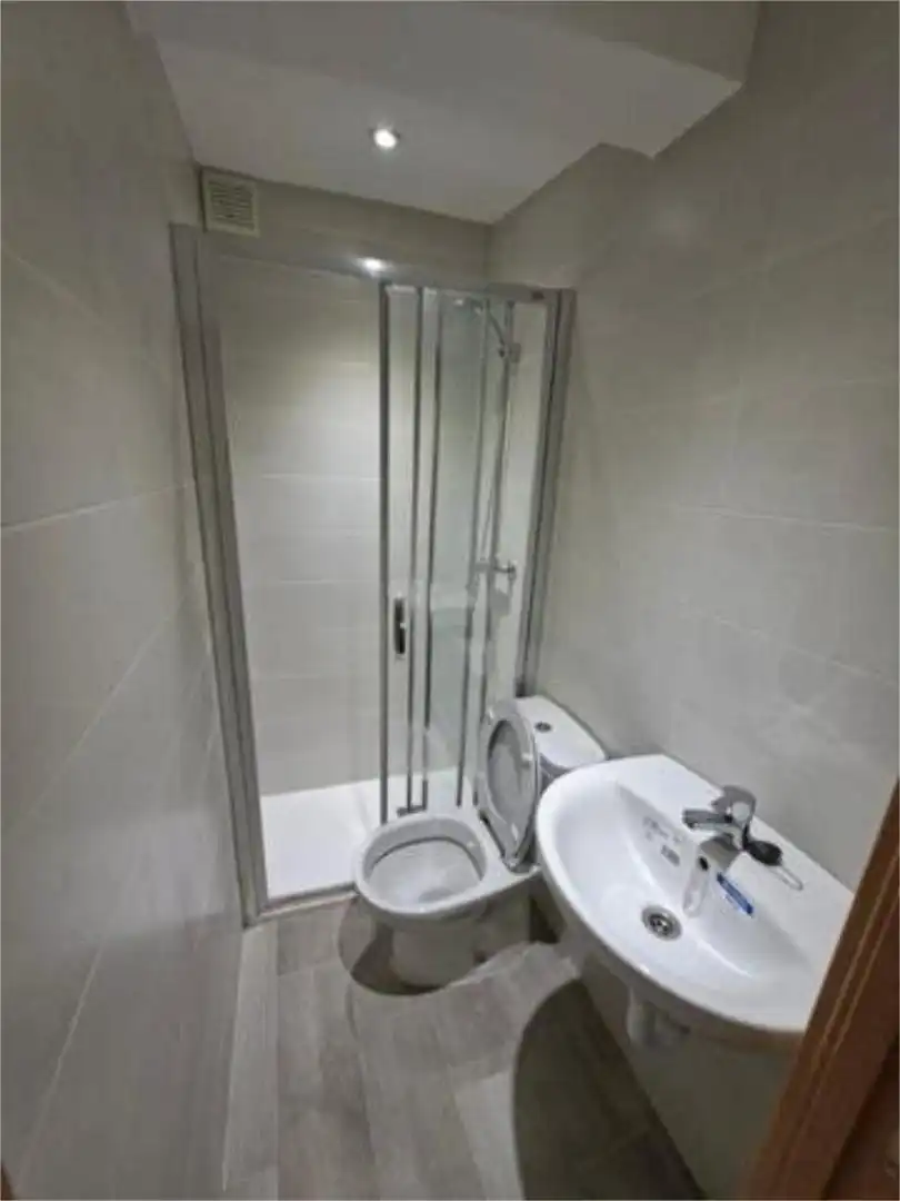 Apartamento de alquiler en Laguardia Baño de Apartamento de alquiler en Laguardia con Trastero y Amueblado