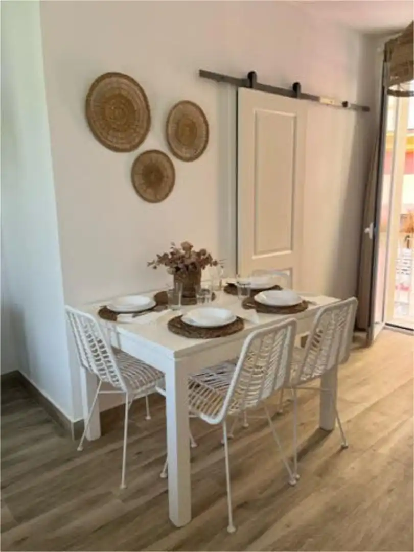 Study for rent in Barriada España - San Pedro Study for rent in Barriada España - San Pedro