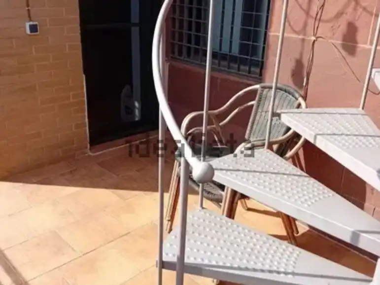 Casa o xalet en venda a Calle Torralba de Calatrava, 38, Larache Terrassa de Casa o xalet en venda en Ciudad Real amb Calefacció, Jardí privat i Parquet