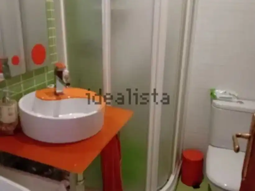 Casa o xalet en venda a Calle Torralba de Calatrava, 38, Larache Bany de Casa o xalet en venda en Ciudad Real amb Calefacció, Jardí privat i Parquet