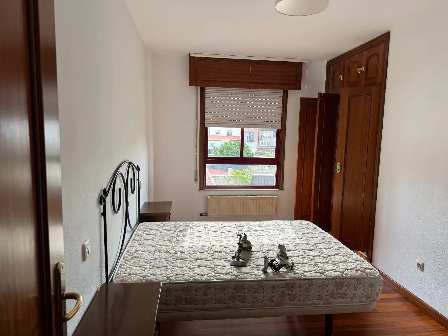 Piso en venta en Rúa de San Lázaro, 93, San Lázaro - Meixonfrío Habitación de Piso en venta en Santiago de Compostela con Calefacción, Amueblado y Parking comunitario