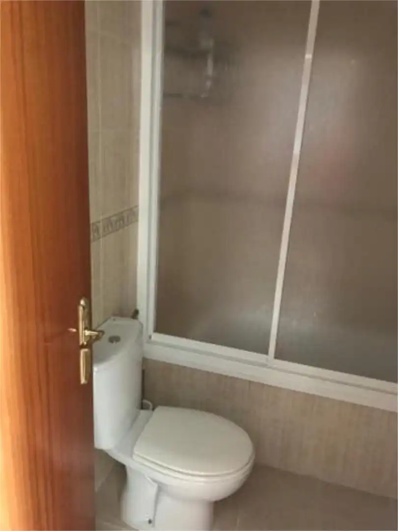 Bathroom of Flat for rent in Villafranca de los Barros