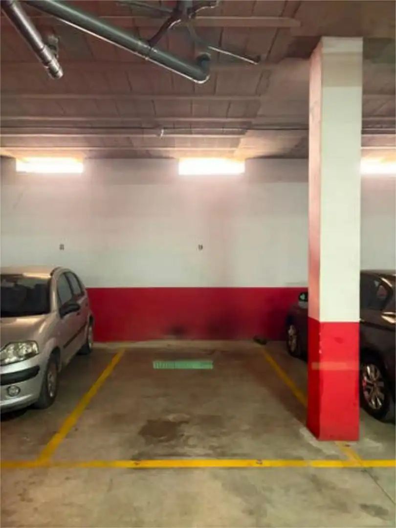 Parkplatz von Garage zur Miete in Dos Hermanas